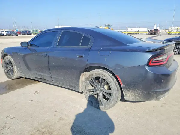 2C3CDXBG5JH134461 2018 DODGE CHARGER - Image 2
