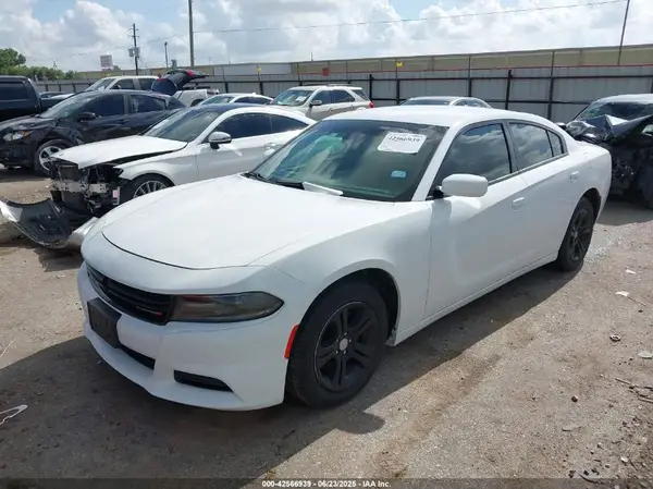 2C3CDXBG5JH142544 2018 DODGE CHARGER - Image 2