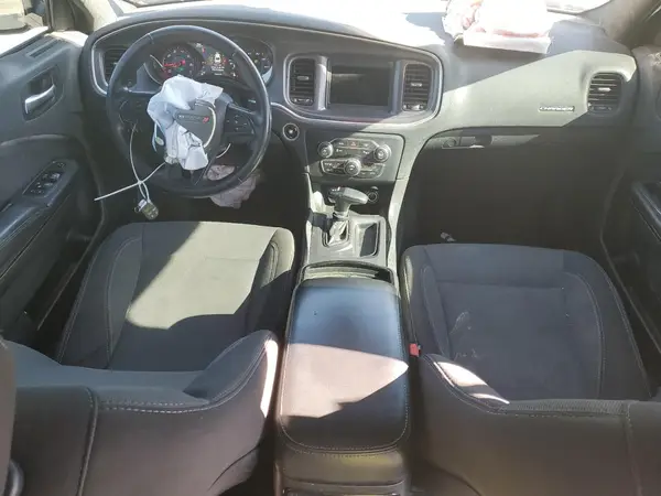 2C3CDXBG5JH221437 2018 DODGE CHARGER - Image 8