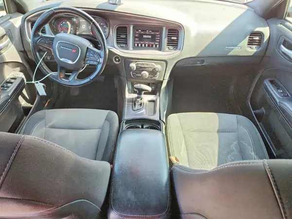 2C3CDXBG5JH255782 2018 DODGE CHARGER - Image 8