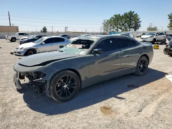 2C3CDXBG5JH255796 2018 DODGE CHARGER - Image 1