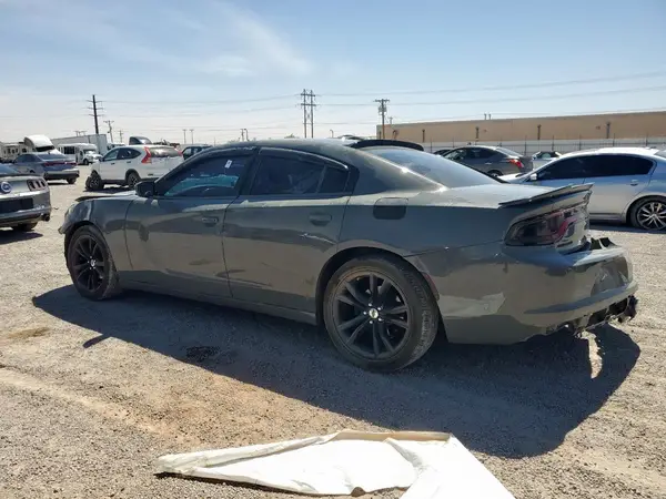 2C3CDXBG5JH255796 2018 DODGE CHARGER - Image 2