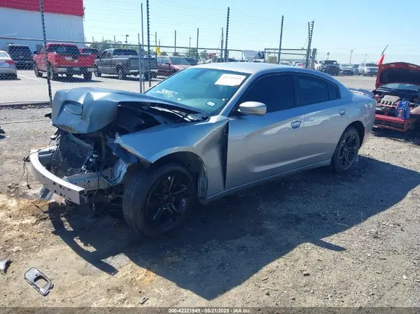 2C3CDXBG5JH273344 2018 DODGE CHARGER - Image 2