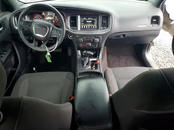 2C3CDXBG5JH290130 2018 DODGE CHARGER - Image 8