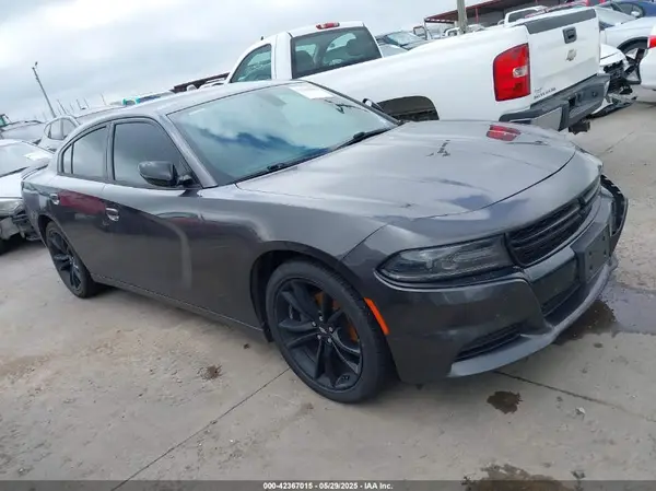 2C3CDXBG5JH337088 2018 DODGE CHARGER - Image 1