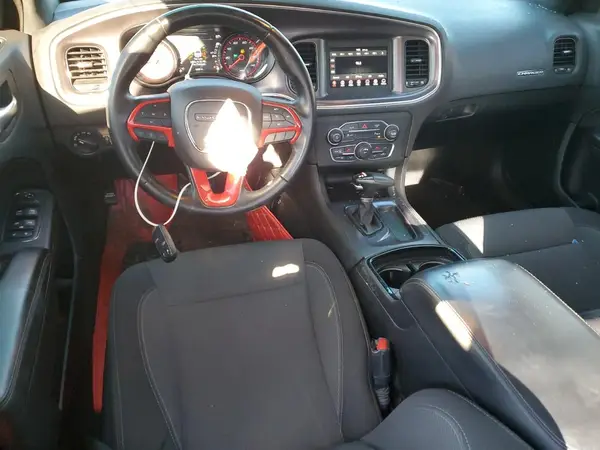 2C3CDXBG5JH337141 2018 DODGE CHARGER - Image 8