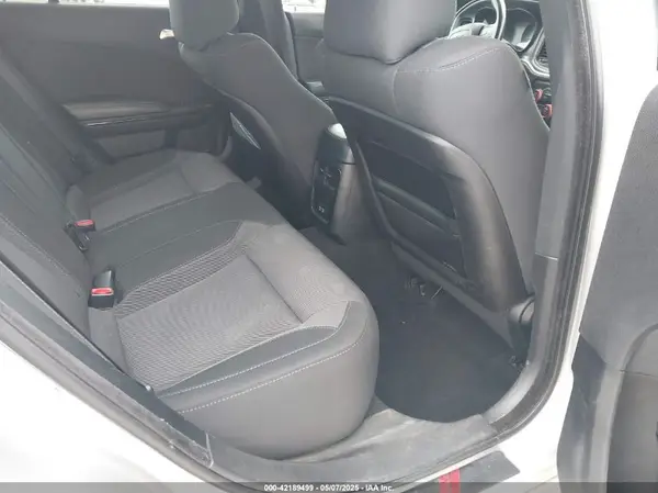2C3CDXBG5KH580840 2019 DODGE CHARGER - Image 8