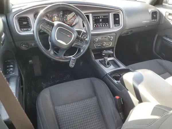2C3CDXBG5KH592549 2019 DODGE CHARGER - Image 8