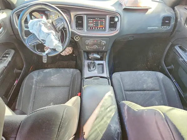 2C3CDXBG5KH633486 2019 DODGE CHARGER - Image 8