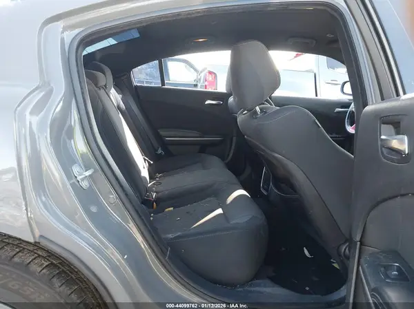 2C3CDXBG5KH644133 2019 DODGE CHARGER - Image 8