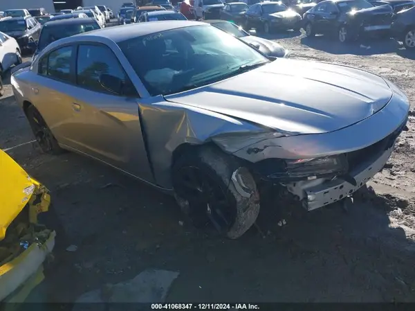 2C3CDXBG5KH647162 2019 DODGE CHARGER - Image 1