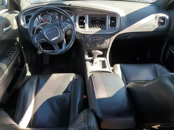 2C3CDXBG5KH659859 2019 DODGE CHARGER - Image 8