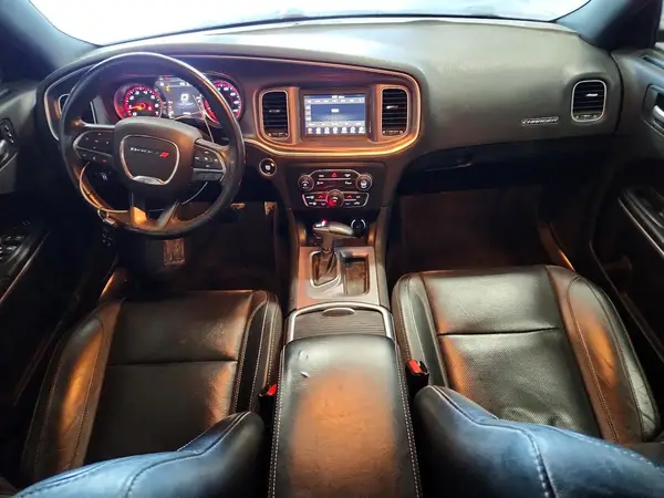 2C3CDXBG5KH660980 2019 DODGE CHARGER - Image 8