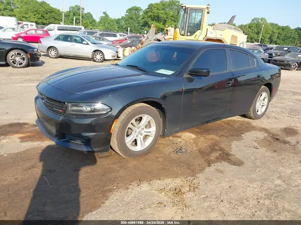 2C3CDXBG5KH680727 2019 DODGE CHARGER - Image 2