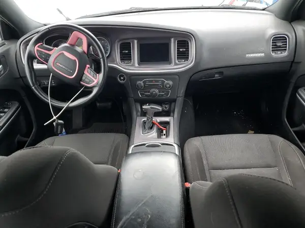 2C3CDXBG5KH703004 2019 DODGE CHARGER - Image 8