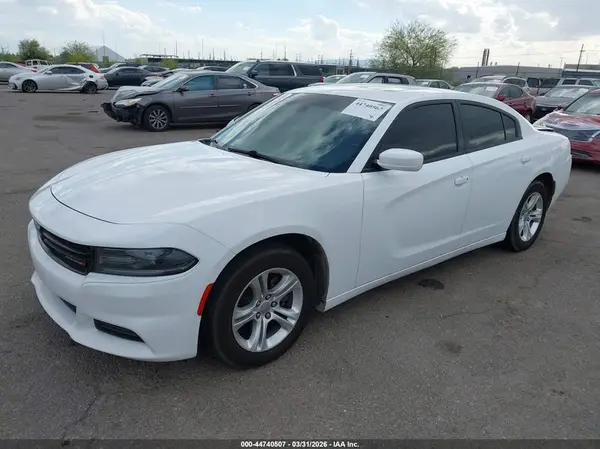 2C3CDXBG5KH703116 2019 DODGE CHARGER - Image 2