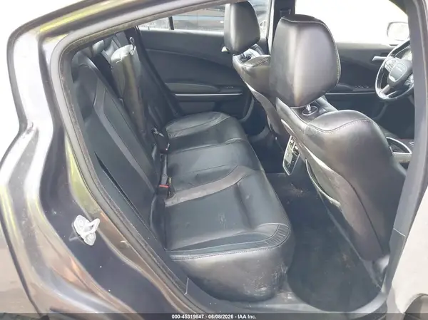 2C3CDXBG5KH709692 2019 DODGE CHARGER - Image 8