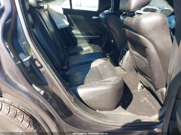 2C3CDXBG5KH711216 2019 DODGE CHARGER - Image 8