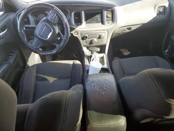 2C3CDXBG5KH715234 2019 DODGE CHARGER - Image 8