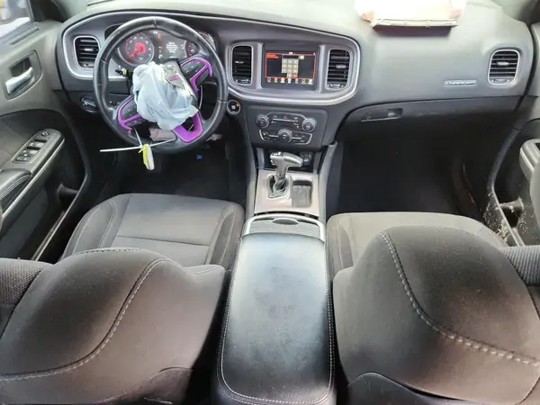 2C3CDXBG5KH717548 2019 DODGE CHARGER - Image 8