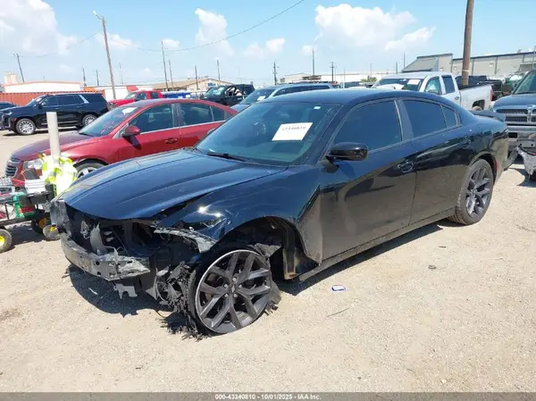2C3CDXBG5KH718456 2019 DODGE CHARGER - Image 2