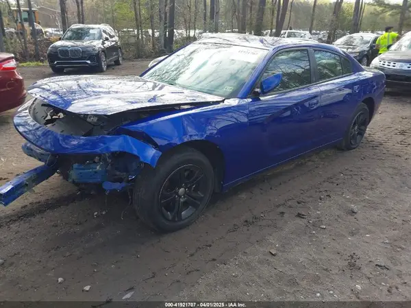 2C3CDXBG5KH720806 2019 DODGE CHARGER - Image 2