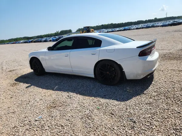 2C3CDXBG5KH721082 2019 DODGE CHARGER - Image 2