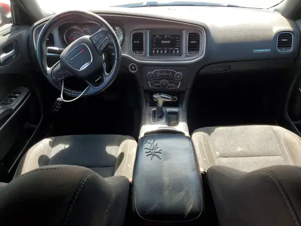 2C3CDXBG5KH721146 2019 DODGE CHARGER - Image 8