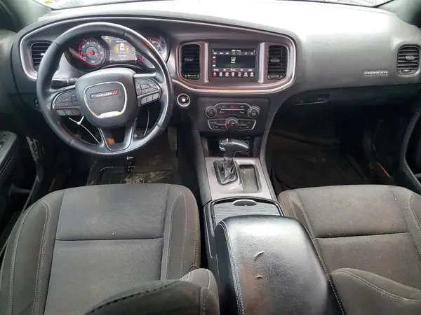 2C3CDXBG5KH722068 2019 DODGE CHARGER - Image 8