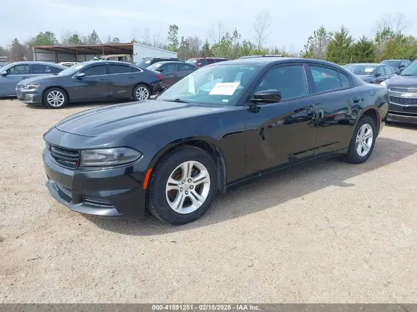 2C3CDXBG5KH728095 2019 DODGE CHARGER - Image 2