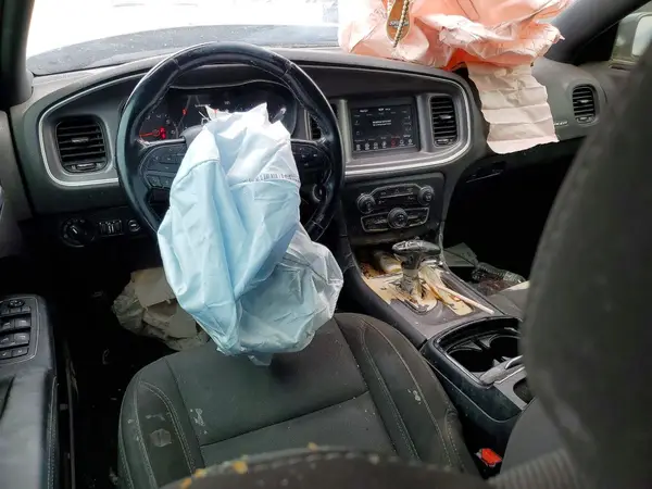 2C3CDXBG5KH745351 2019 DODGE CHARGER - Image 8