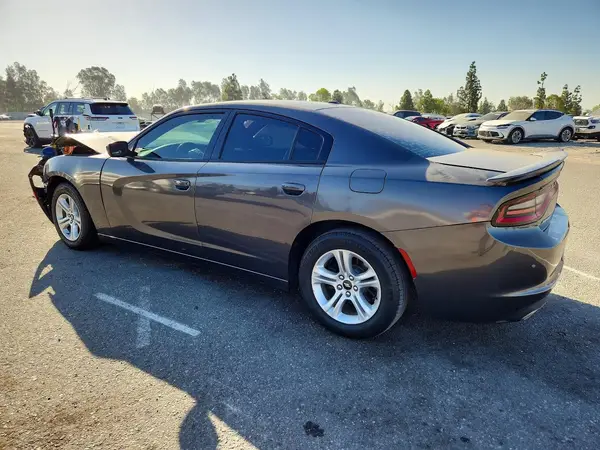2C3CDXBG5KH748282 2019 DODGE CHARGER - Image 2