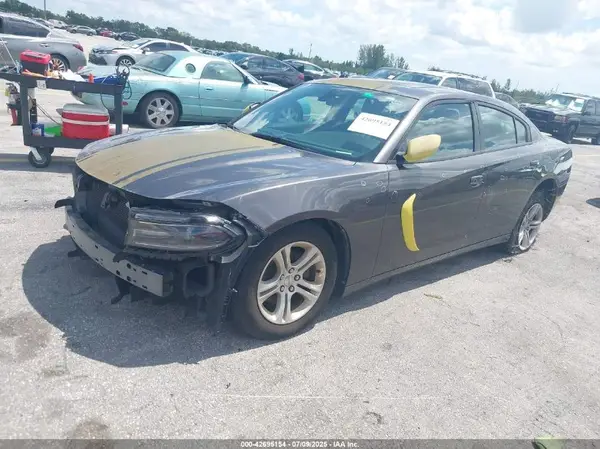2C3CDXBG5LH140733 2020 DODGE CHARGER - Image 2