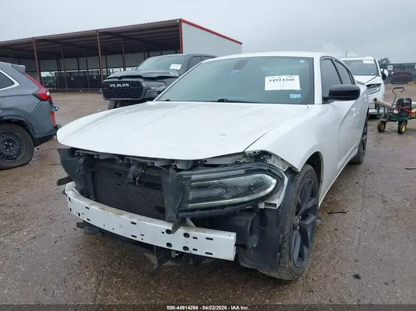 2C3CDXBG5LH176633 2020 DODGE CHARGER - Image 2