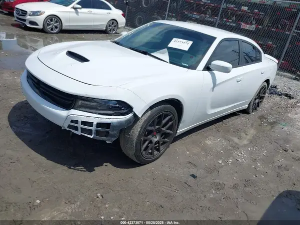 2C3CDXBG5LH186742 2020 DODGE CHARGER - Image 2