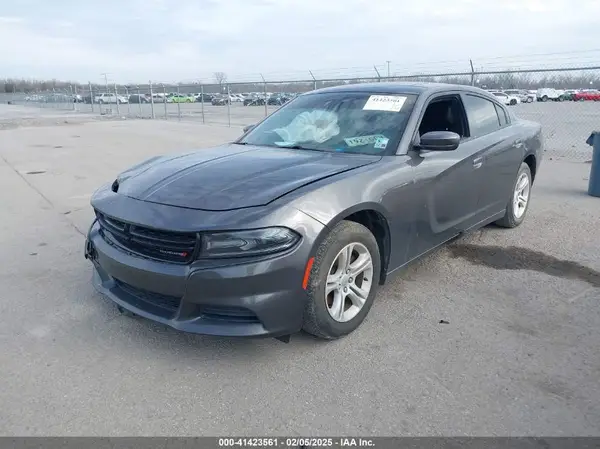 2C3CDXBG5LH213163 2020 DODGE CHARGER - Image 2
