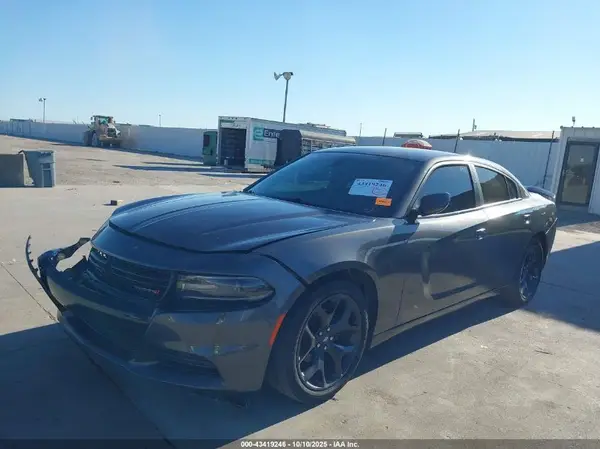 2C3CDXBG5LH249001 2020 DODGE CHARGER - Image 2
