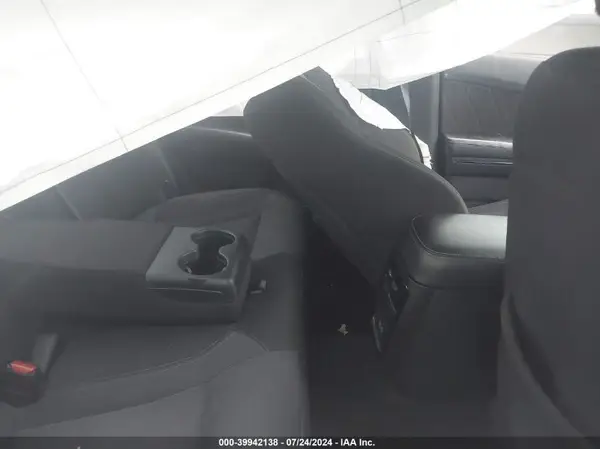 2C3CDXBG5MH643597 2021 DODGE CHARGER - Image 8
