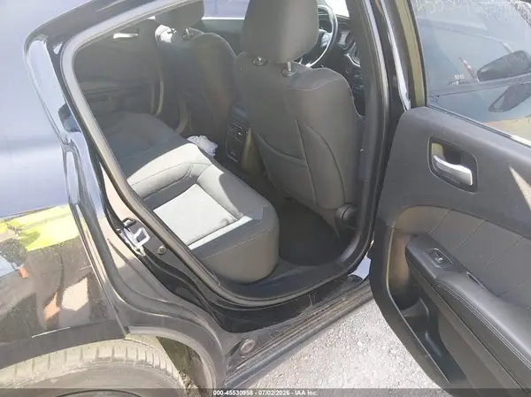 2C3CDXBG5MH677779 2021 DODGE CHARGER - Image 8