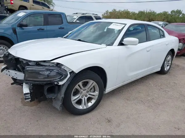 2C3CDXBG5NH161102 2022 DODGE CHARGER - Image 2