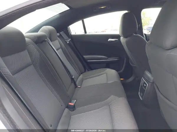 2C3CDXBG5NH161102 2022 DODGE CHARGER - Image 8