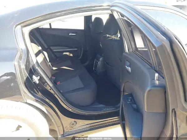 2C3CDXBG5PH525019 2023 DODGE CHARGER - Image 8