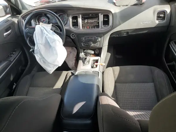 2C3CDXBG5PH530494 2023 DODGE CHARGER - Image 8