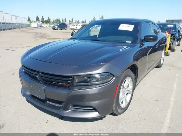 2C3CDXBG5PH547828 2023 DODGE CHARGER - Image 2