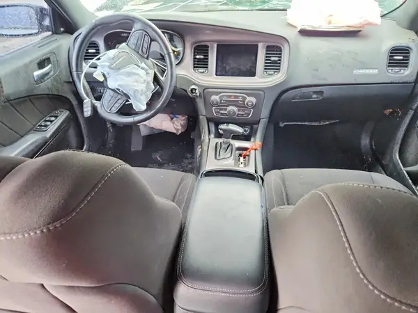2C3CDXBG5PH576732 2023 DODGE CHARGER - Image 8