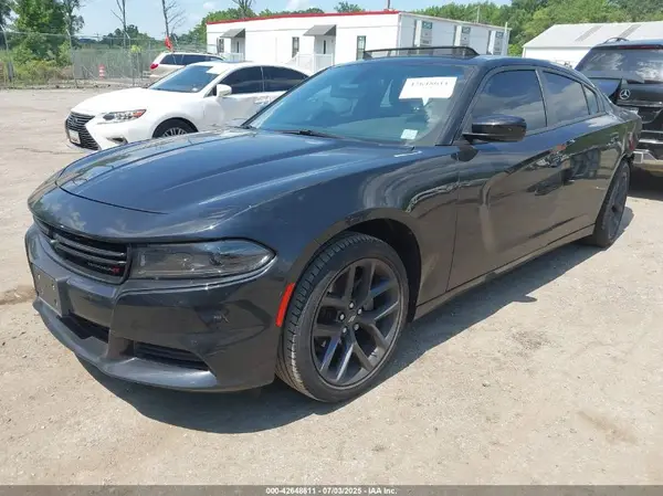 2C3CDXBG5PH598312 2023 DODGE CHARGER - Image 2
