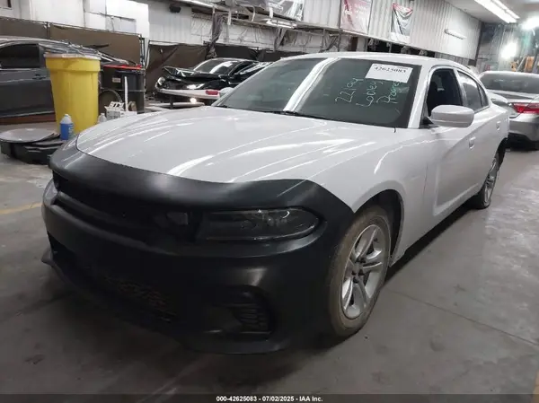 2C3CDXBG6GH123185 2016 DODGE CHARGER - Image 2