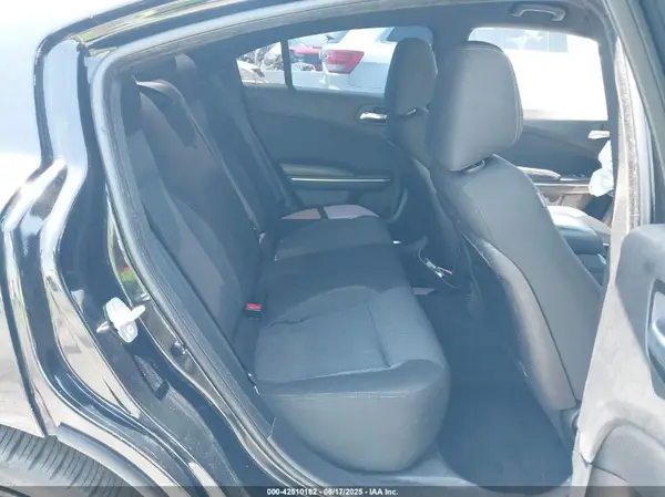 2C3CDXBG6GH210780 2016 DODGE CHARGER - Image 8