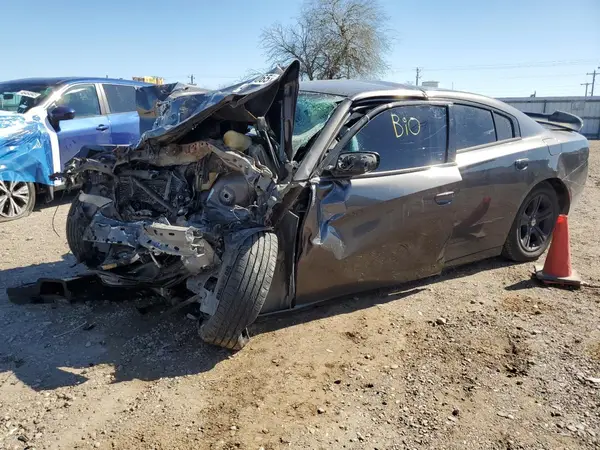 2C3CDXBG6GH246372 2016 DODGE CHARGER - Image 1