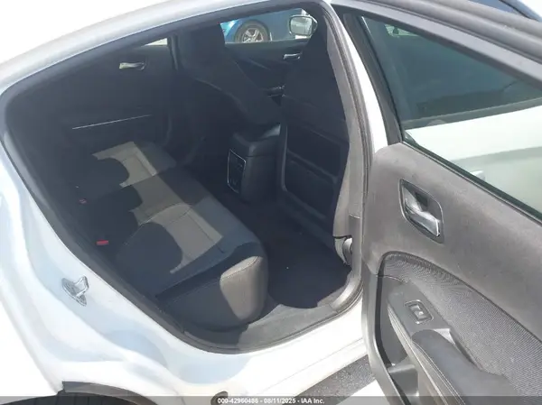 2C3CDXBG6GH267772 2016 DODGE CHARGER - Image 8